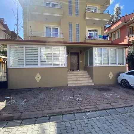 2+1 Merkezi Konumda Doublex No:2 דירה